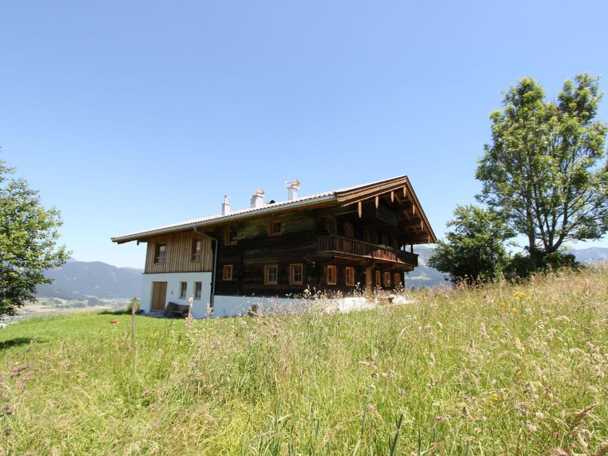 Chalet On The Ski Slope In St Johann In Tyrol Apfeldorf Екстериор снимка