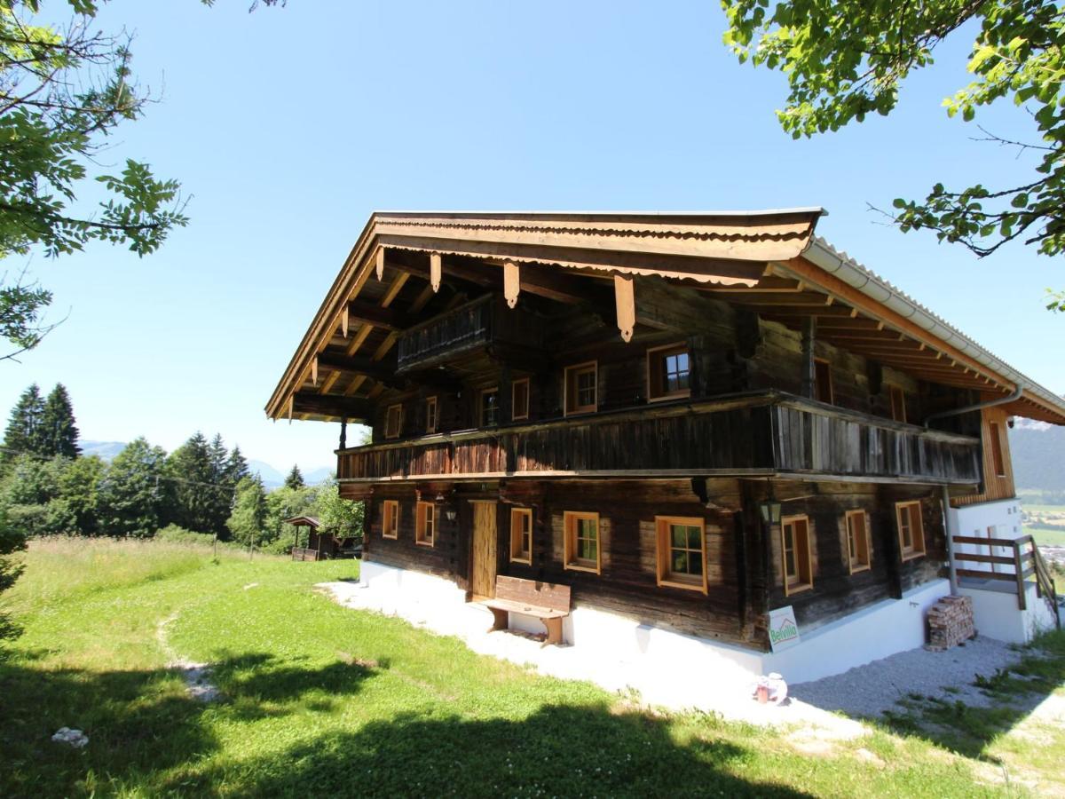 Chalet On The Ski Slope In St Johann In Tyrol Apfeldorf Екстериор снимка